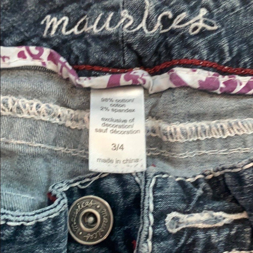 Shorts - Picture 2 of 4